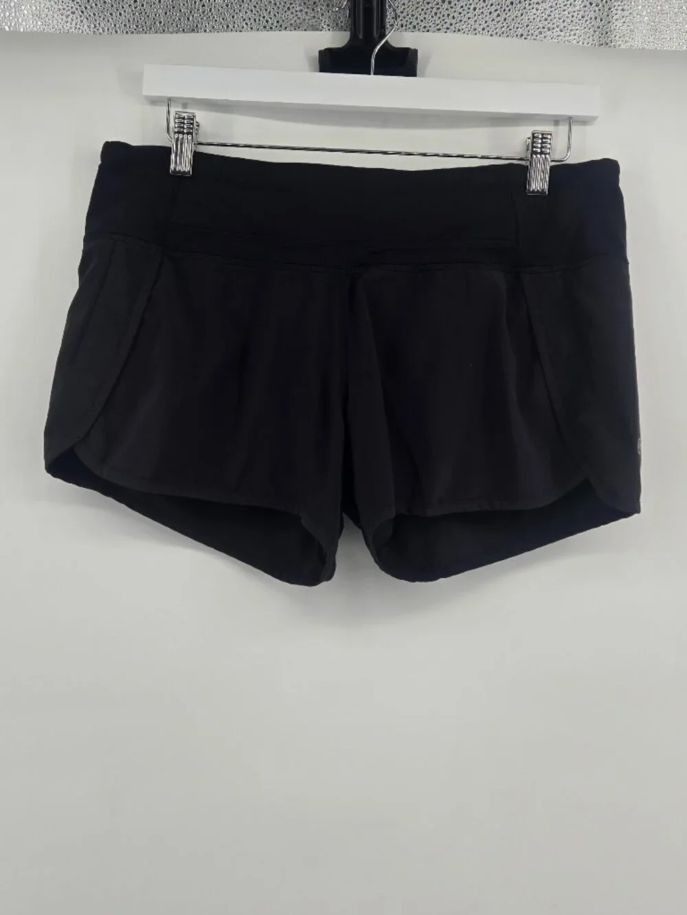 Lululemon Run Times Short *4-way Stretch 4